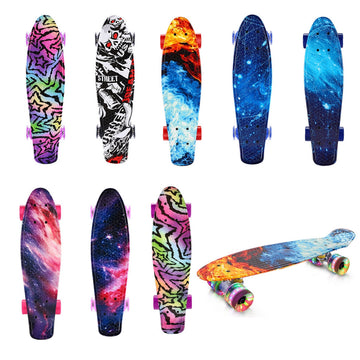 Caroma 22-Zoll-Hochgeschwindigkeits-Cruiser-Skateboard mit 4 blinkenden Rädern und LEDs